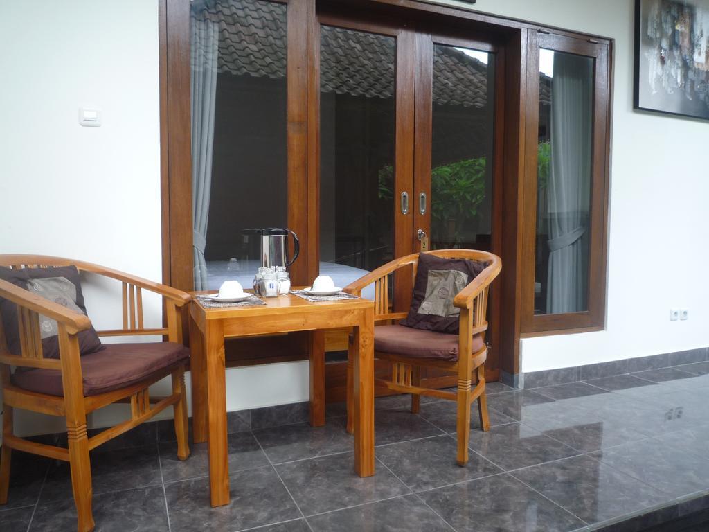 Pratama House Apartment Ubud Exterior foto