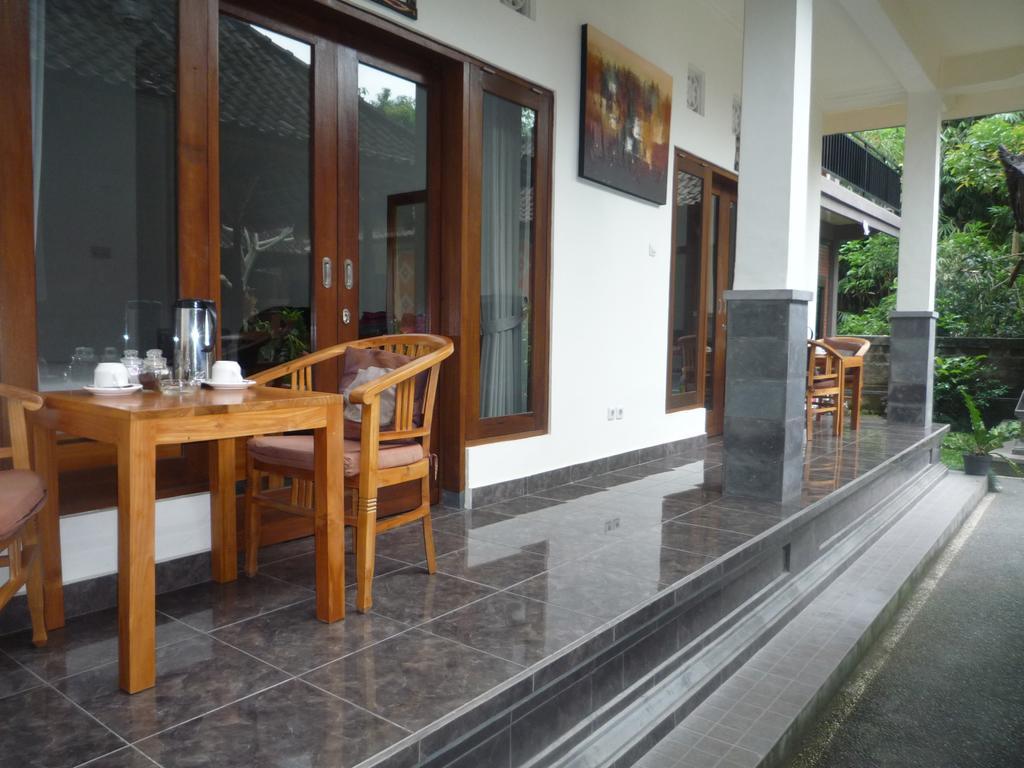 Pratama House Apartment Ubud Exterior foto
